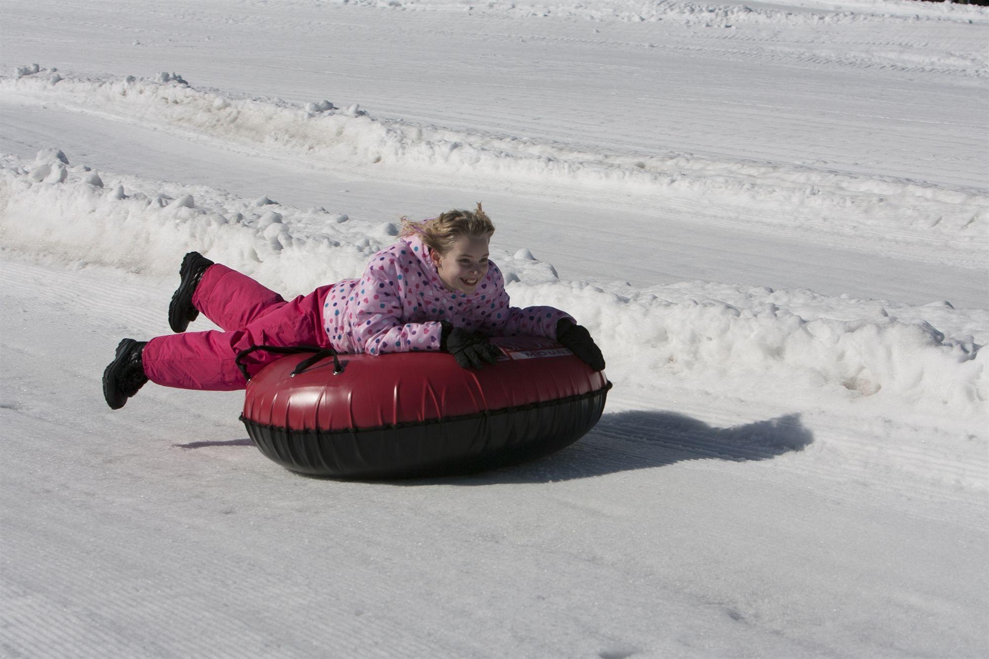Snowcrest Hotel Snowshoe Bagian luar foto